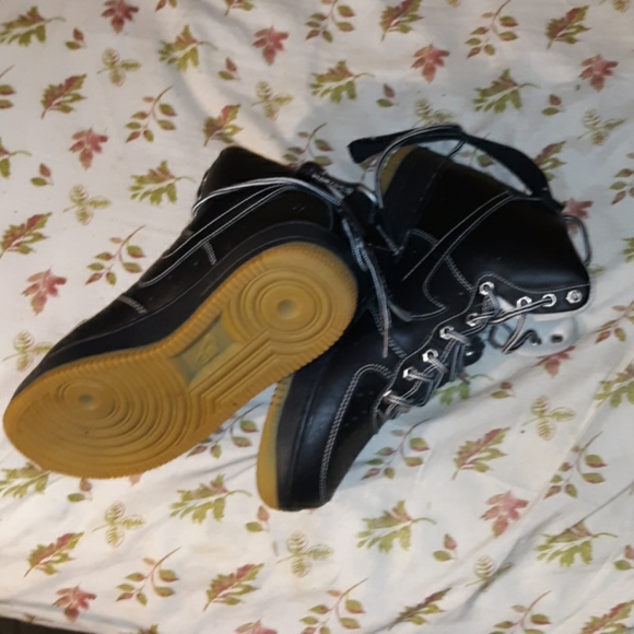 Nike AF1 - Picture 2 of 2